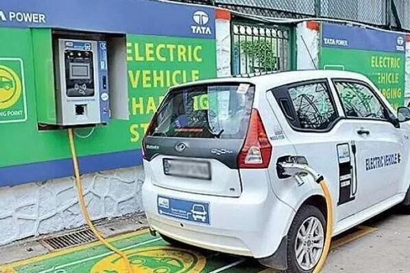 மின்சார வாகனங்களுக்கான சலுகை மேலும் ஈராண்டுகளுக்கு நீட்டிப்பு