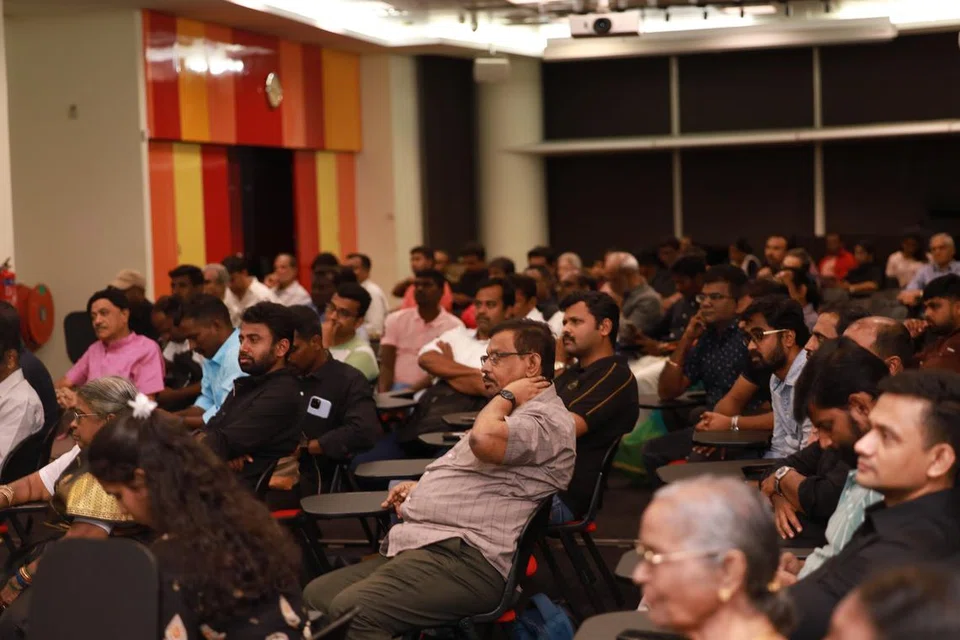 விழாவிற்கு சுமார் 150 பேர் வந்திருந்தனர்.
