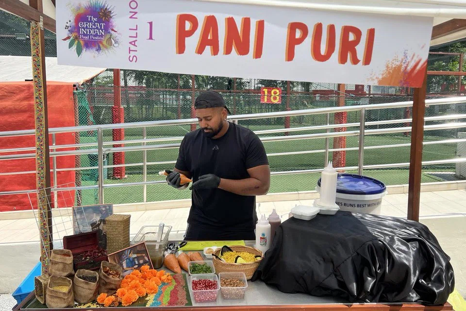 உணவுத் திருவிழாவில் பானி பூரி தள்ளுவண்டியும் இடம்பெறவிருக்கிறது. 