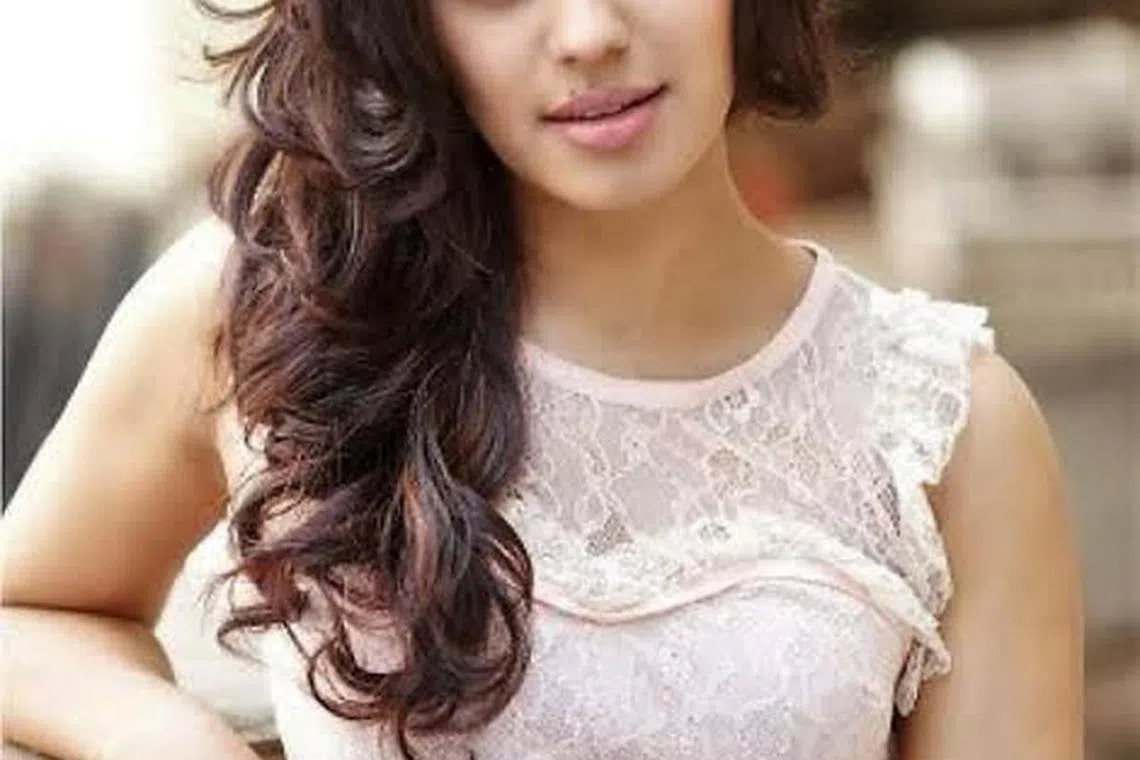 ‘யூடியூப்’ பார்த்து தங்கம் கடத்தினேன்: நடிகை ரன்யா