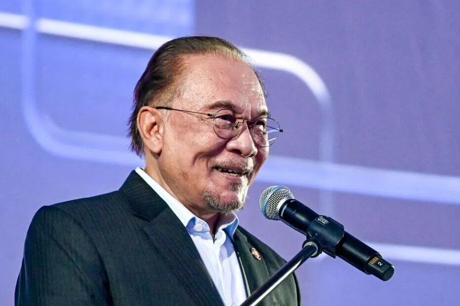 வேலைவாய்ப்புகளில் மலேசியா அதிக கவனம் செலுத்தும்: அன்வார் 