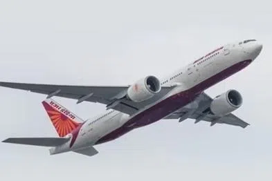 தொழில்நுட்பக் கோளாறு: எட்டு மணி நேரம் பறந்தபின் டெல்லி திரும்பிய விமானம்