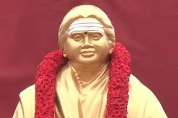 கே.பி. சுந்தராம்பாள் சிலை.