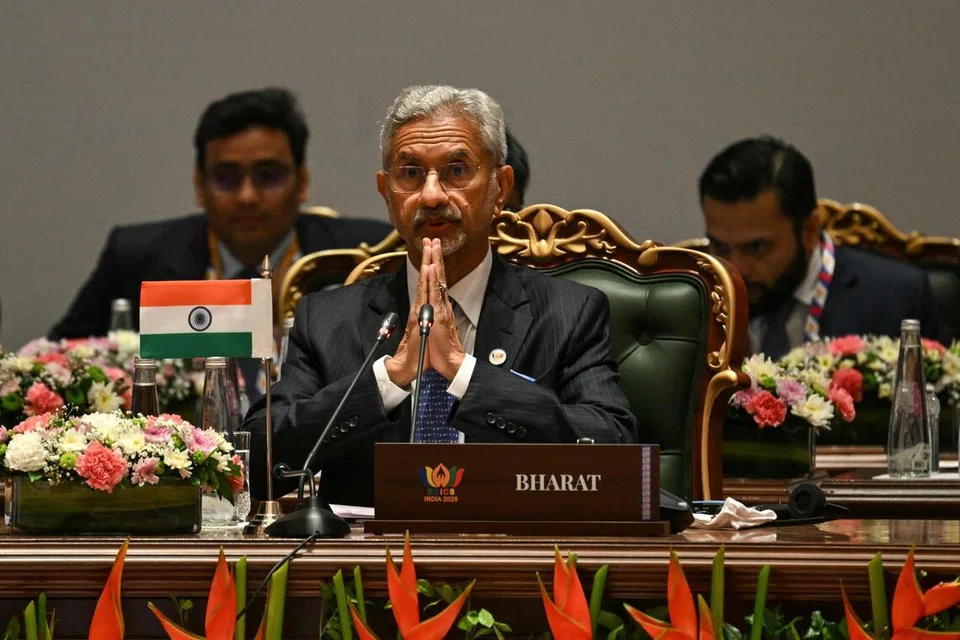 பிரிக்ஸ் (BRICS) நாடுகளின் வெளியுறவு அமைச்சர்கள் கூட்டத்தைப் புதுடெல்லியில் வியாழக்கிழமை (மே 14) தொடங்கி வைத்துப் பேசிய இந்திய வெளியுறவு அமைச்சர் ஜெய்சங்கர்.