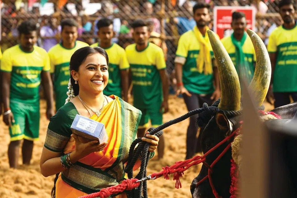  மெய்யழகன் படத்தில் ஸ்ரீ திவ்யா.
