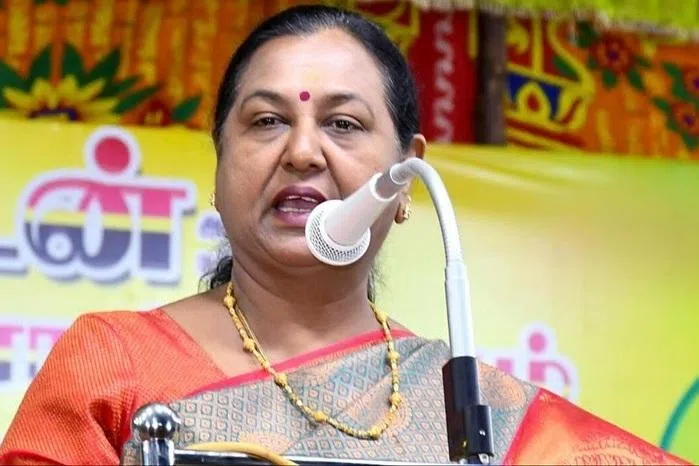 கூட்டணி குறித்து மாவட்டச் செயலாளர்களிடம் கருத்து கேட்ட பிரேமலதா