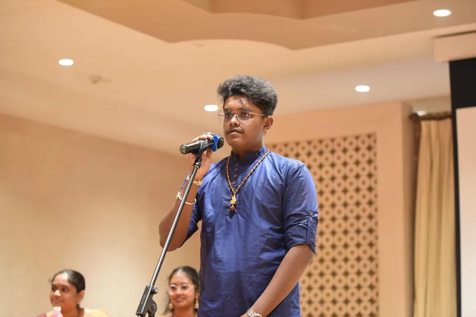 இணையப் பாதுகாப்புத் துறையில் பட்டப்படிப்பு பயிலும் ரவீந்திரன் மதிமயூரன், 23.