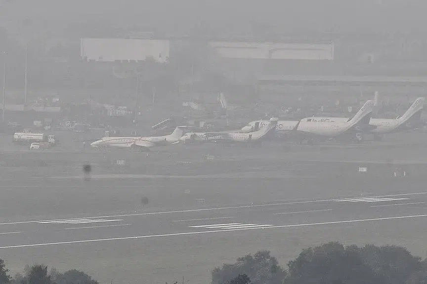 கடும் பனிமூட்டம்: சென்னையில் 40 விமானங்கள் பாதிப்பு