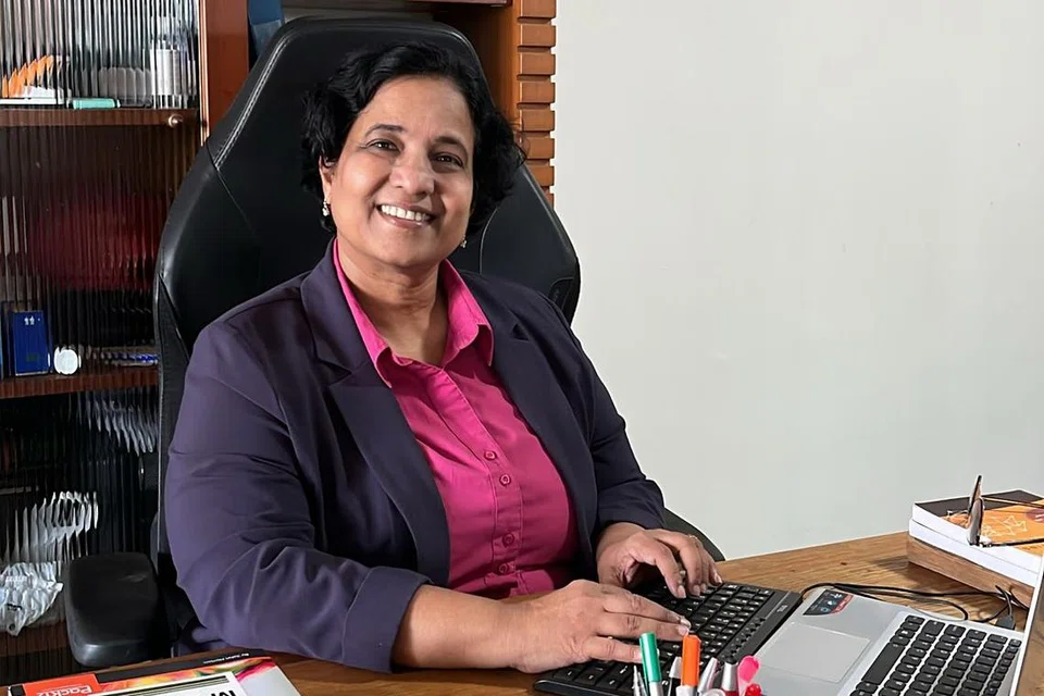 கல்வி மேம்பாட்டு நிலைய இயக்குநர் முனைவர் கிரிஜா வீரப்பன்.