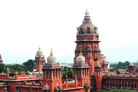 சென்னை உயர் நீதிமன்றம்.