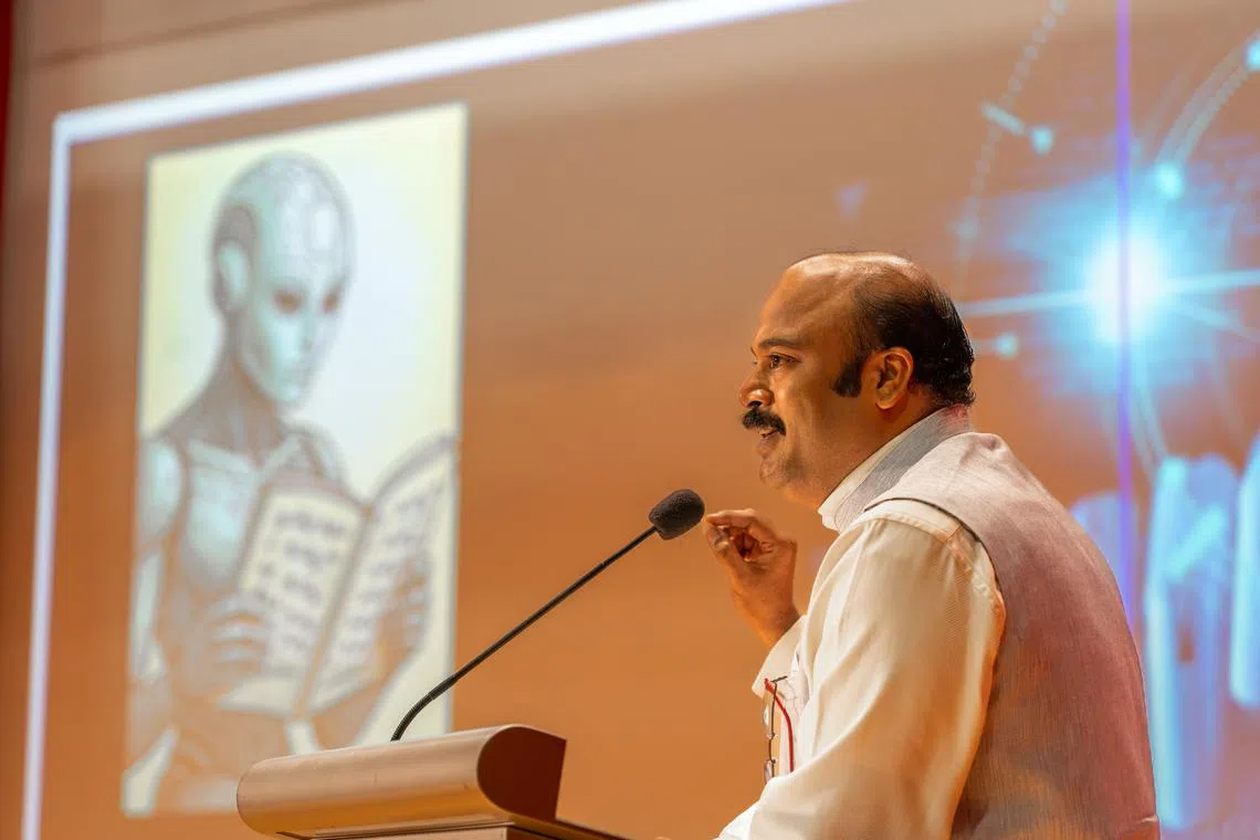 இளையோருக்கும் தமிழுக்குமான இடைவெளியைக் குறைக்கும் வழிமுறைகள்