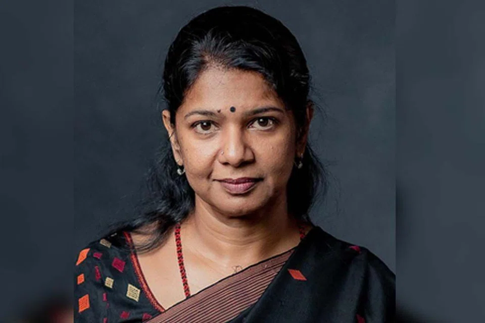 கனிமொழி.