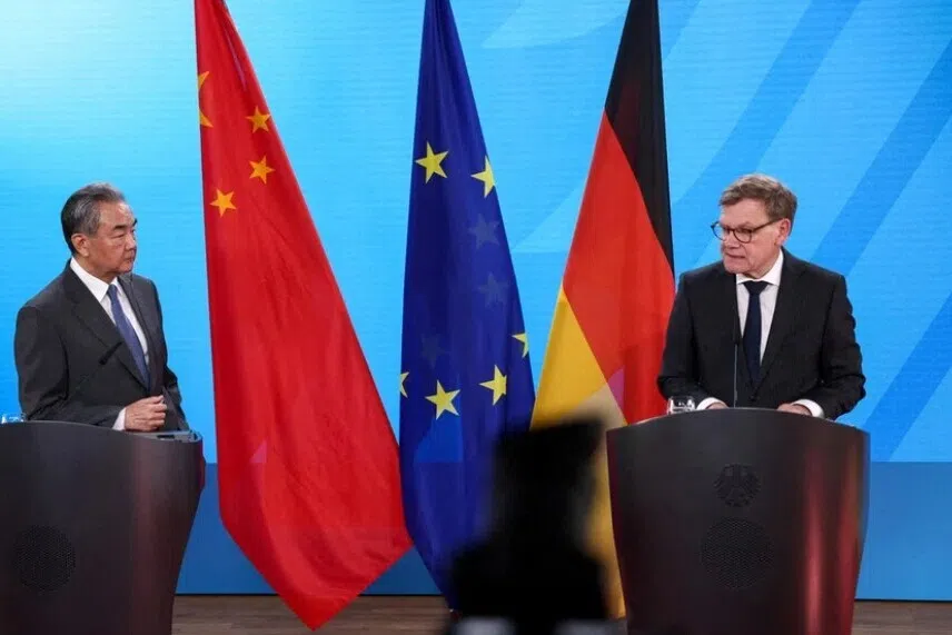 ஜப்பான் மிரட்டுவதாகக் கூறும் சீனா