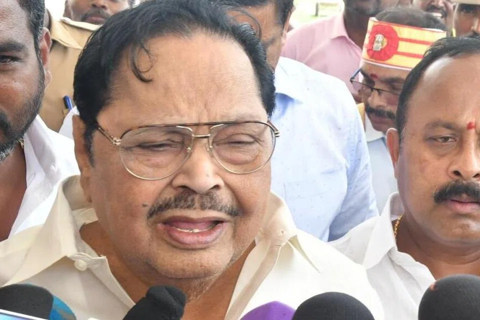 அமைச்சர் துரைமுருகன். 