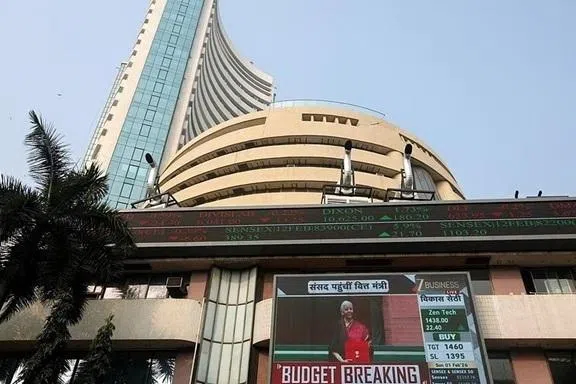 இந்திய பங்குச் சந்தையில் முதலீட்டாளர்களுக்கு ரூ.8 லட்சம் கோடி இழப்பு