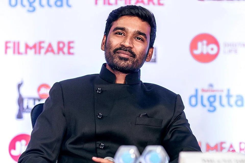நடிகர் தனுஷ்.