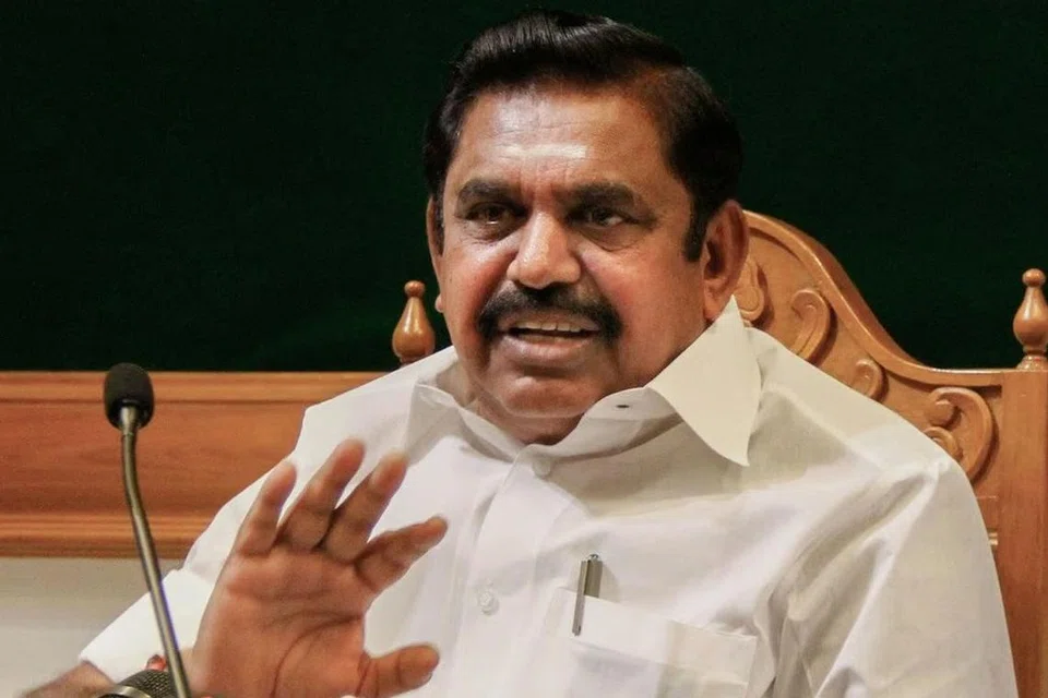 அதிமுக பொதுச் செயலாளர் பழனிசாமி தலைமையில் மெகா கூட்டணி உருவாகி வருகிறது.