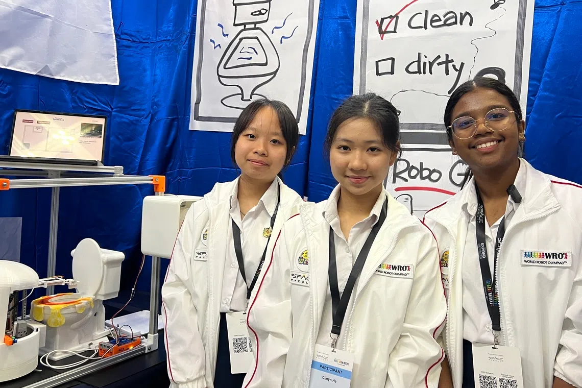 இயந்திரமனிதர்களுடன் களமிறங்கும் இளையர்கள்