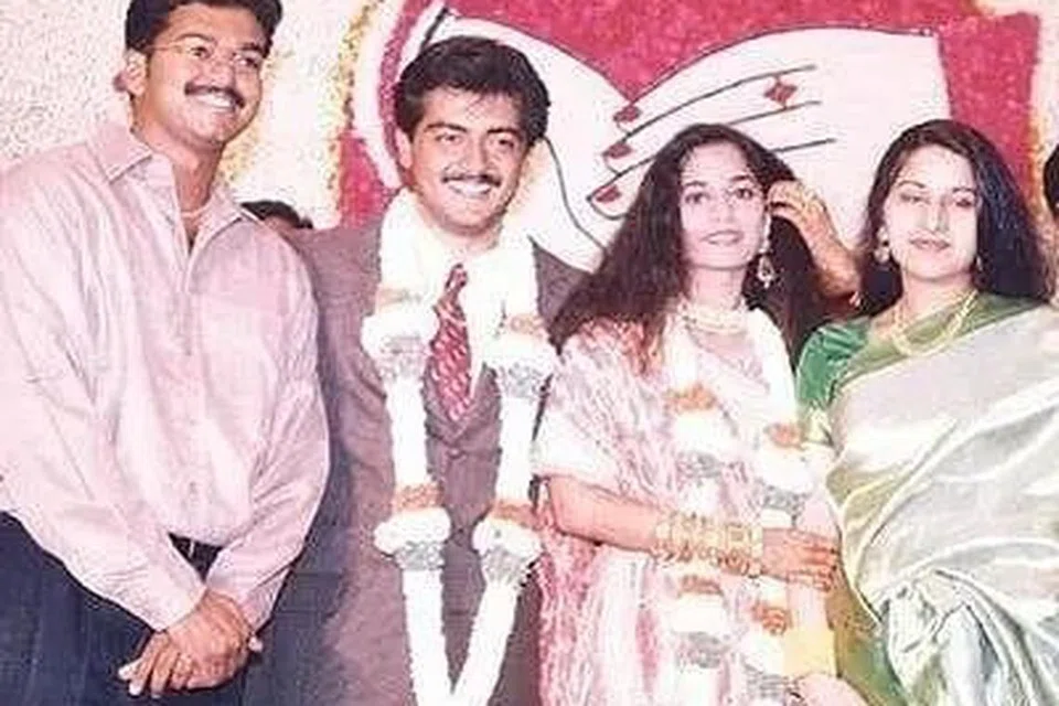 திருமணத்தின்போது 'தல', 'தளபதி'. படம்: zoomtventertainment.com