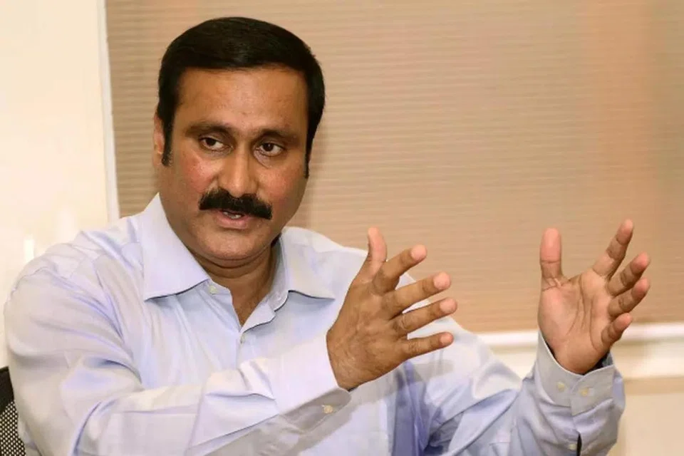 அன்புமணி.