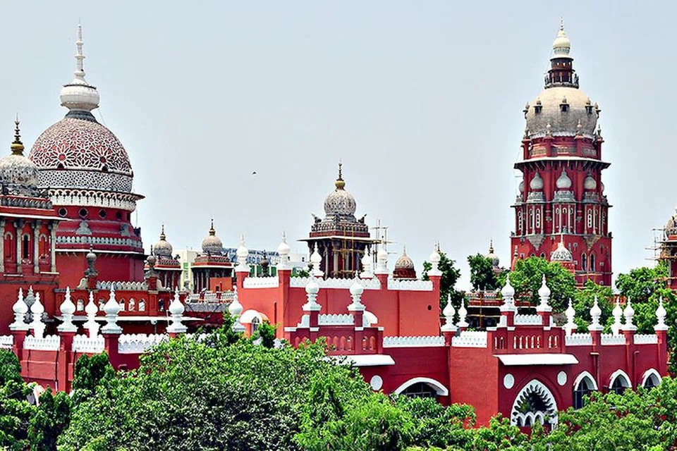 சென்னை உயர் நீதிமன்றம்.
