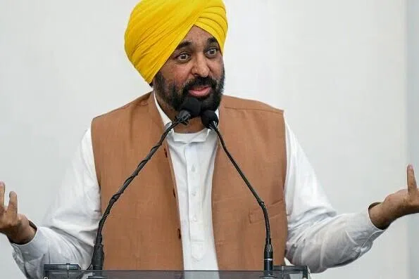 பஞ்சாப் முதல்வரின் வெளிநாட்டுப் பயணம்: அனுமதி மறுத்த மத்திய அரசு