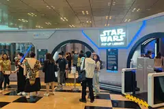 தேசிய நூலக வாரியத்தின் ‘ஸ்டார்வார்ஸ்’ தற்காலிக நூலகம்.