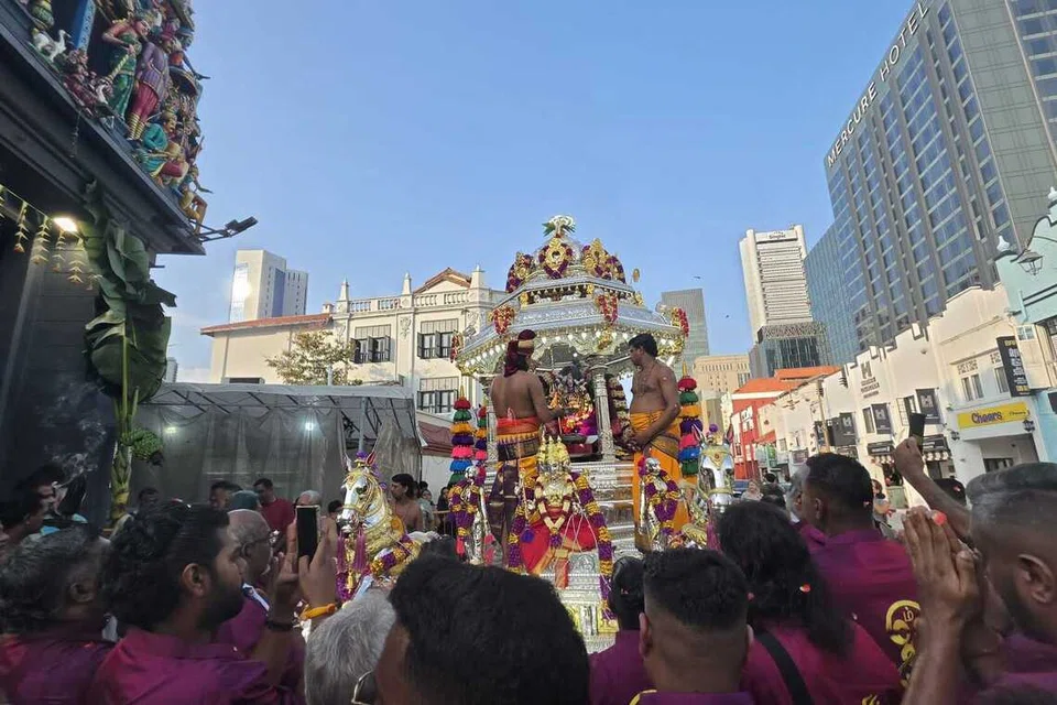 ஸ்ரீ மாரியம்மன் கோயில் வெள்ளி ரதம்.
