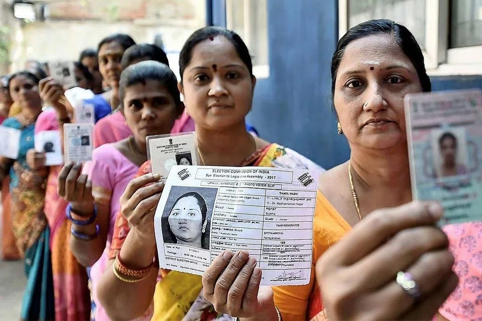 தமிழகத்தில் 5.67 கோடி பேர் வாக்களிக்கத் தகுதி பெற்றுள்ளனர்.