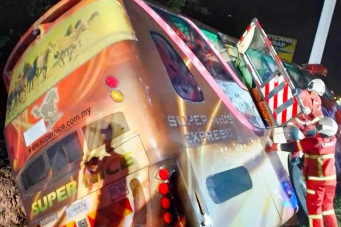 விபத்தில் சிக்கிய பேருந்து; மலேசிய நிறுவனம் அங்கீகாரம் பெற்றிருந்தது