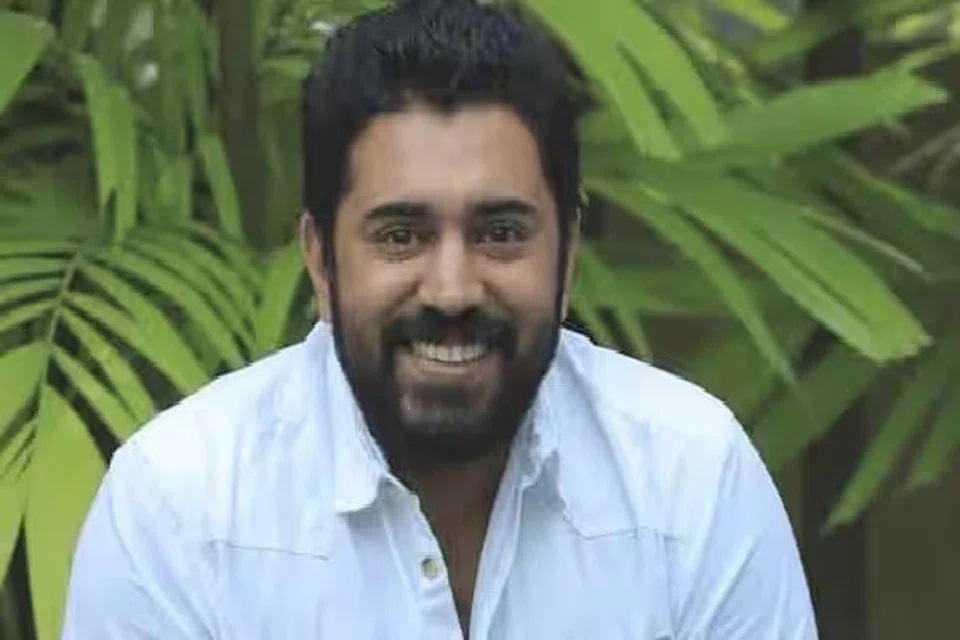 வெளிநாட்டில் வைத்துப் பாலியல் ரீதியாகத் துன்புறுத்தியதாகக் கூறப்படும் அந்தச் சமயத்தில் நிவின்பாலி கொச்சியில் தங்கி இருந்ததற்கான ஆதாரங்கள் கிடைத்துள்ளதாகக் கூறப்படுகிறது. 