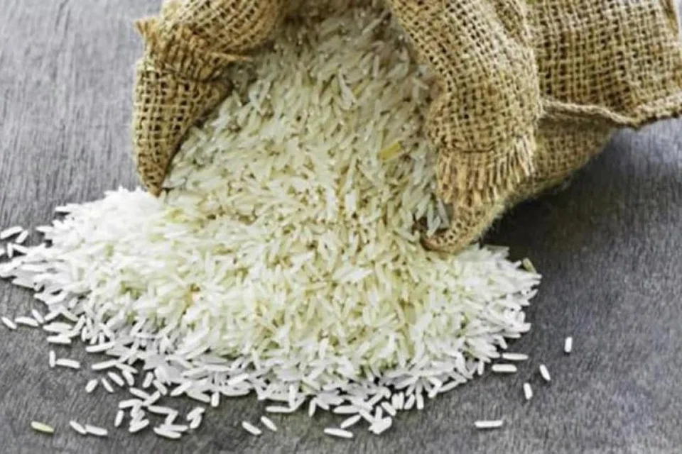பாசுமதி அரிசி. 