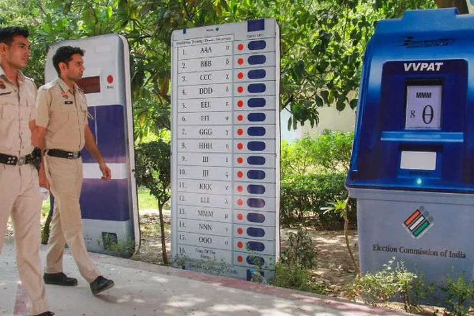 2009ஆம் ஆண்டு நடைபெற்ற மக்களவைத் தேர்தலில் 368 கட்சிகள் மட்டுமே போட்டியிட்டன.