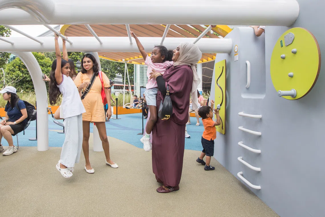 தலைமுறை பிணைப்பை ஊக்குவிக்கும் சிங்கப்பூர்த் தேசிய அரும்பொருளகத்தின் புதிய விளையாட்டு மைதானம்