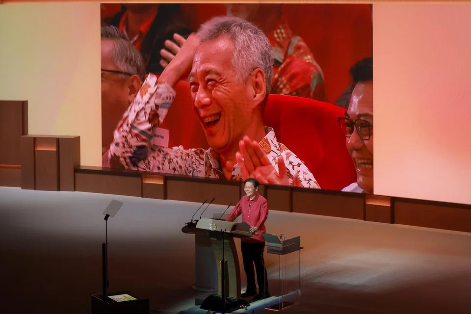 04fcbdda-978e-4d3c-bad4-51753b79ec6d