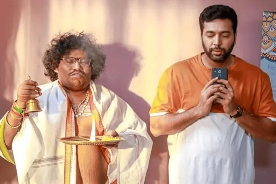 யோகி பாபுவை இயக்கும் ரவி மோகன்.