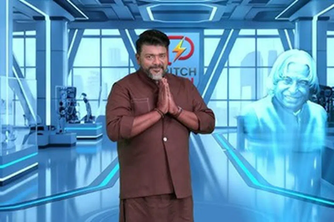 சின்னத்திரை அறிவியல் நிகழ்ச்சியைத் தொகுத்து வழங்கும் பார்த்திபன்