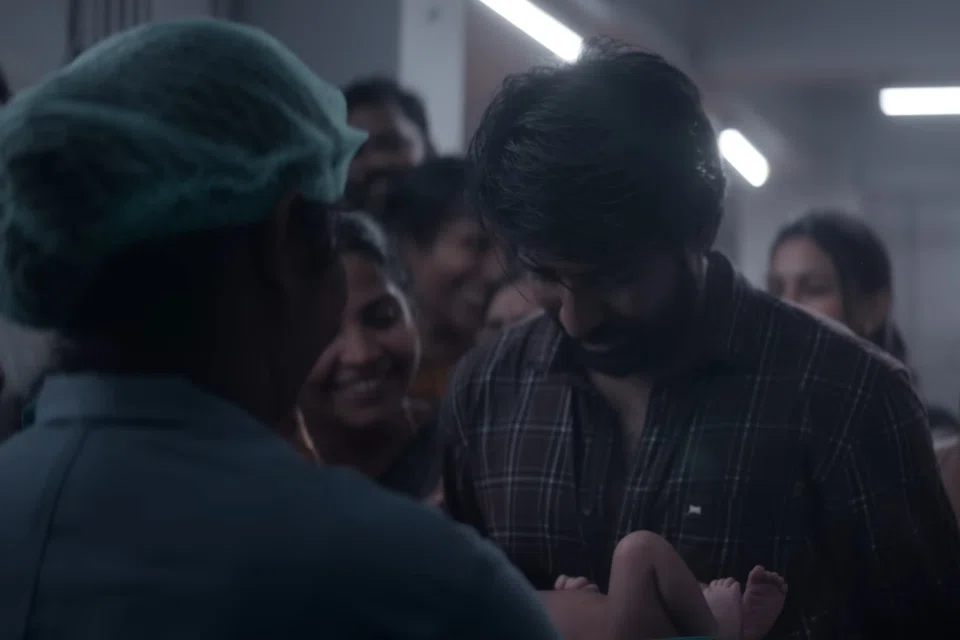 
‘மாமன்’ பட டிரெய்லர் காட்சியில் சூரி.