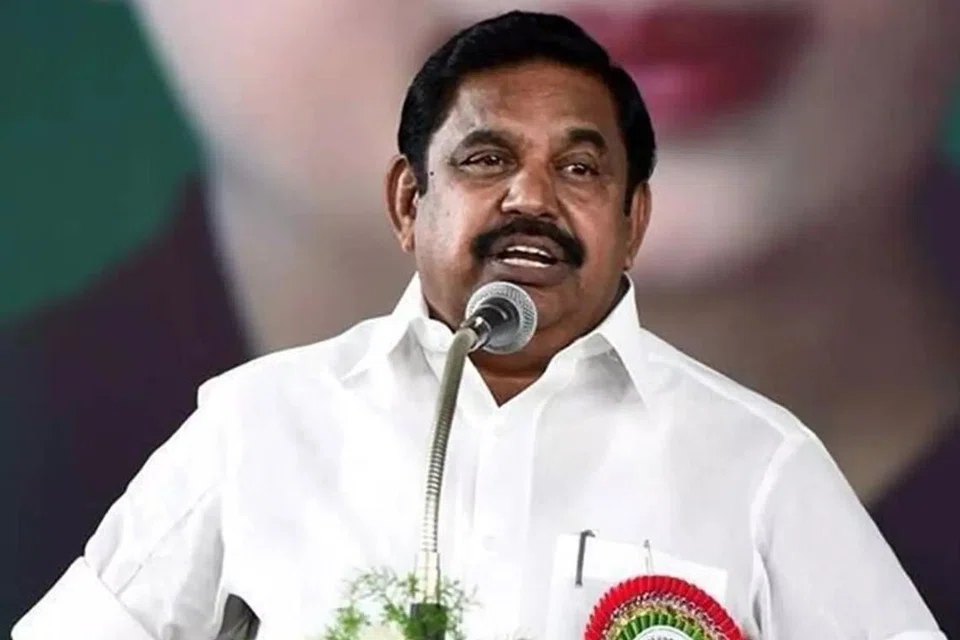 பழனிசாமி.