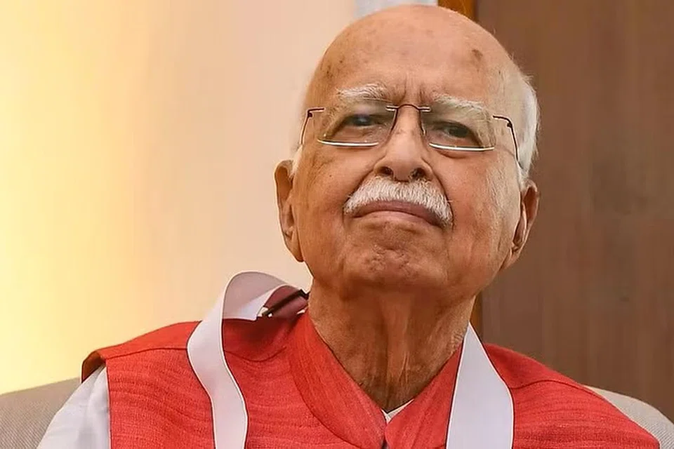 முன்னாள் இந்தியத் துணைப் பிரதமர் எல்.கே. அத்வானி.