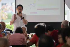 பத்தாண்டாக தெம்பனிஸ் குழுத்தொகுதியில் சேவையாற்றிய திரு டெஸ்மண்ட் சூ அங்கேயே சேவையைத் தொடர விரும்புகிறார்.