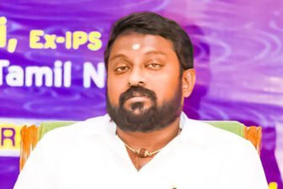 எஸ்.ஜி.சூர்யா.