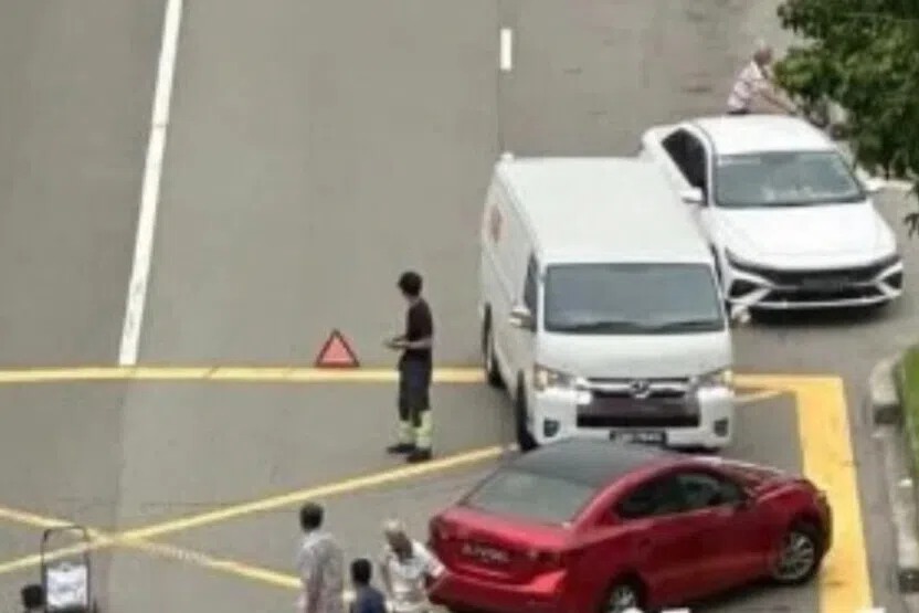 ஜூரோங் விபத்தில் 78 வயது மாது மரணம்; கார் ஓட்டுநர் கைது