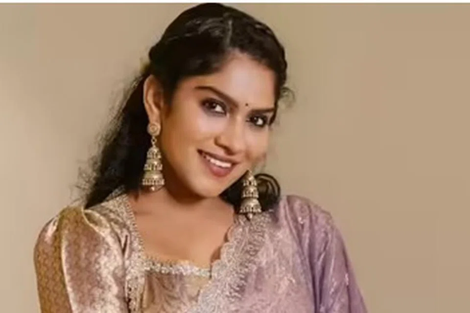 சுவாசிகா.