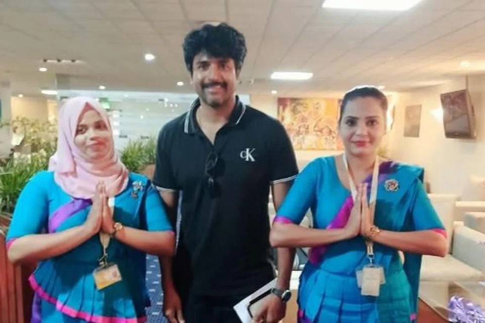 இலங்கையில் சிவகார்த்திகேயன்.
