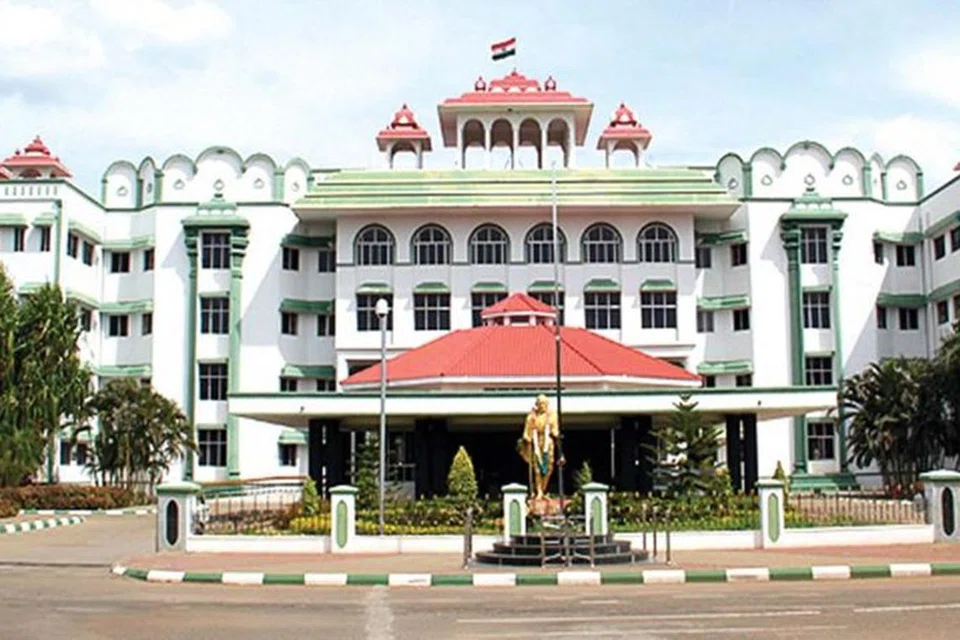 உயர் நீதிமன்ற மதுரைக் கிளை.