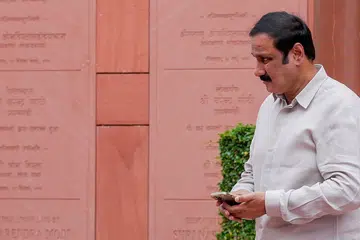 அன்புமணி. 