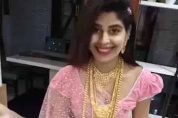 சமூக ஊடகப் பிரபலமான மதுமிதா.