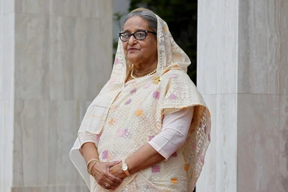 பங்ளாதே‌ஷின் முன்னாள் பிரதமர் ‌ஷேக் ஹசினாவுக்கு மனிதகுலத்துக்கு எதிரான குற்றங்களுக்காக மரண தண்டனை விதிக்கப்பட்டுள்ளது.