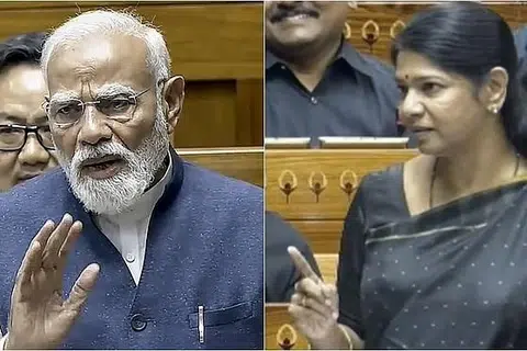 எம்.பி.க்களின் கருப்பு உடையை விமர்சித்த பிரதமர் மோடிக்கு திமுக எம்.பி.கனிமொழி பதிலடி.